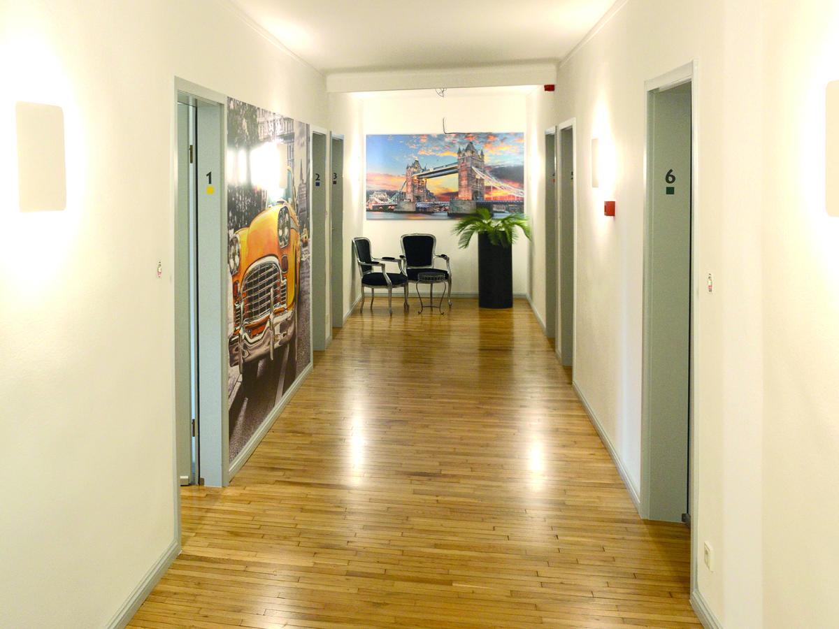 Amel Mitte Hotel Buitenkant foto